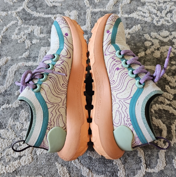 Allbirds Trail Runners - Picture 4 of 8